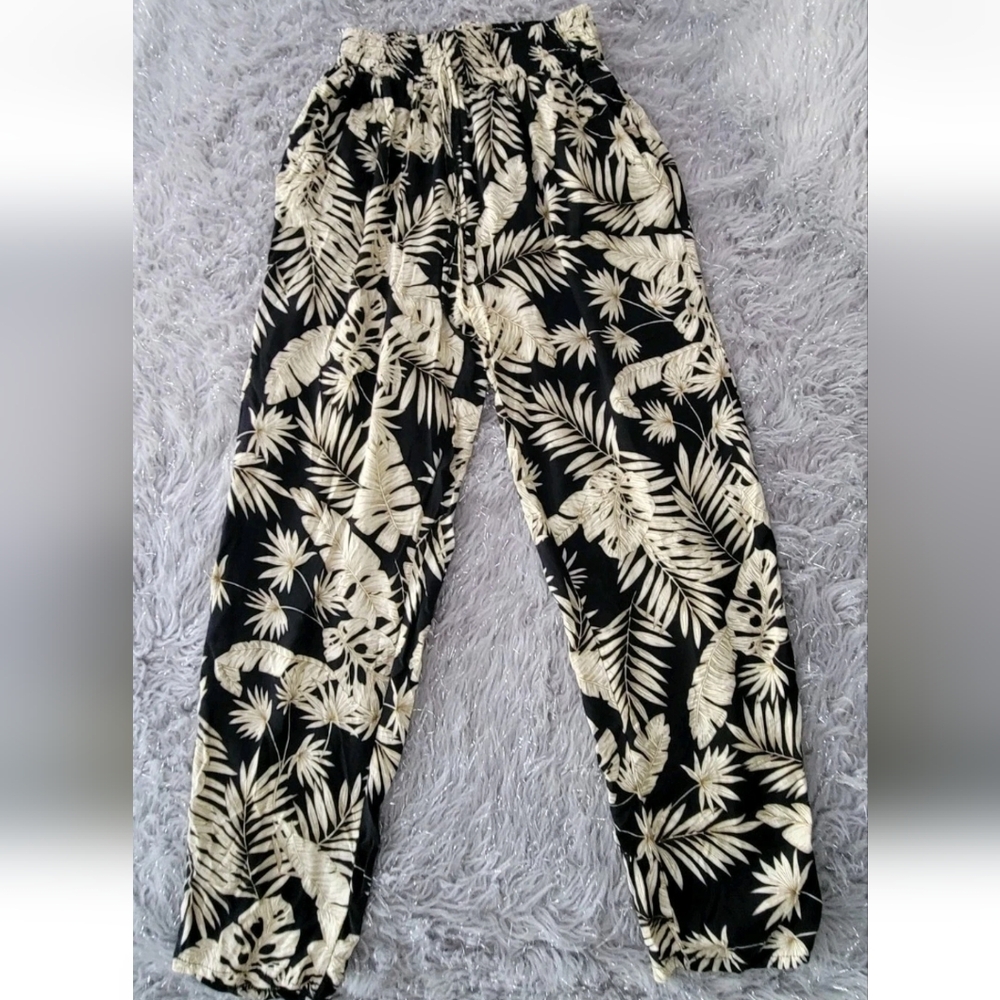 NWT Moonlight Safari Plazzo Cropped Pants Black Tan Boho Hippie Festival Harem S